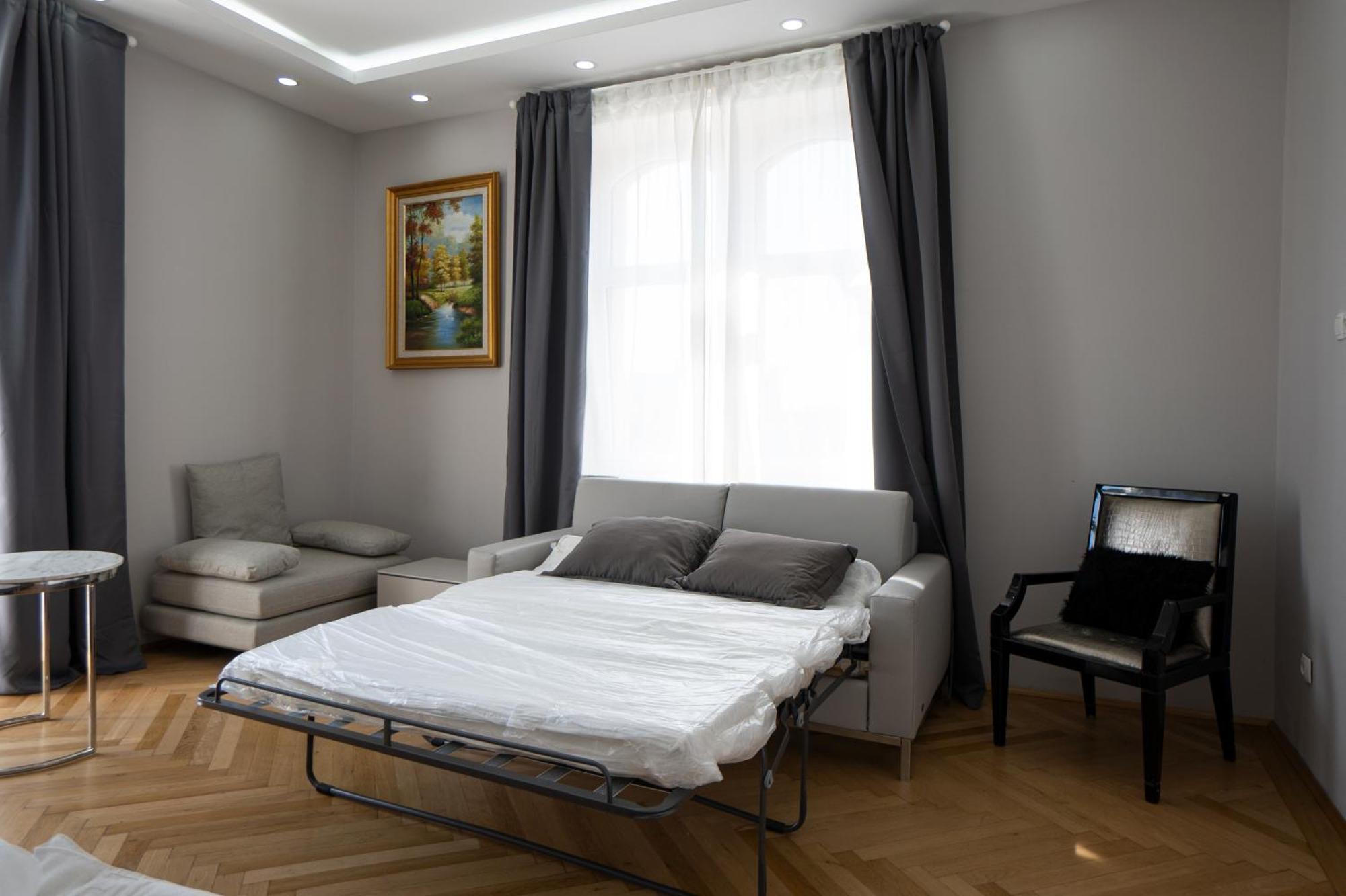 Charming 2-Room Apartment With Balcony, 15 Min To Center Wien Eksteriør billede